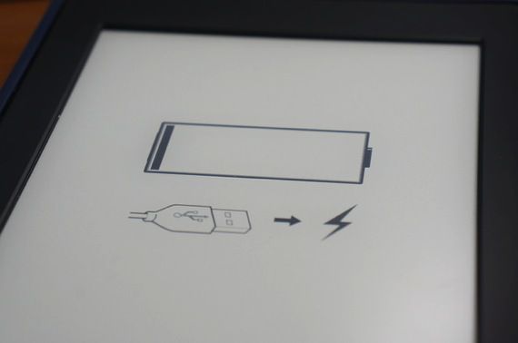 Kindle Paperwhiteの電池が1〜2日で切れる異常時の対処法
