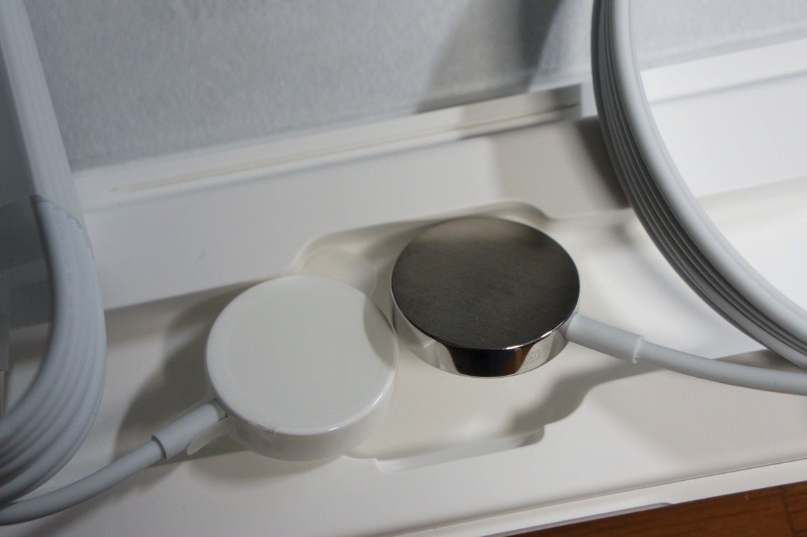 Apple Watch 充電ケーブル.jpg Apple Watch 充電ケーブル